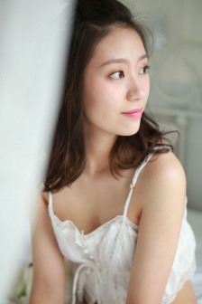 阳光地狱之人肉市场
